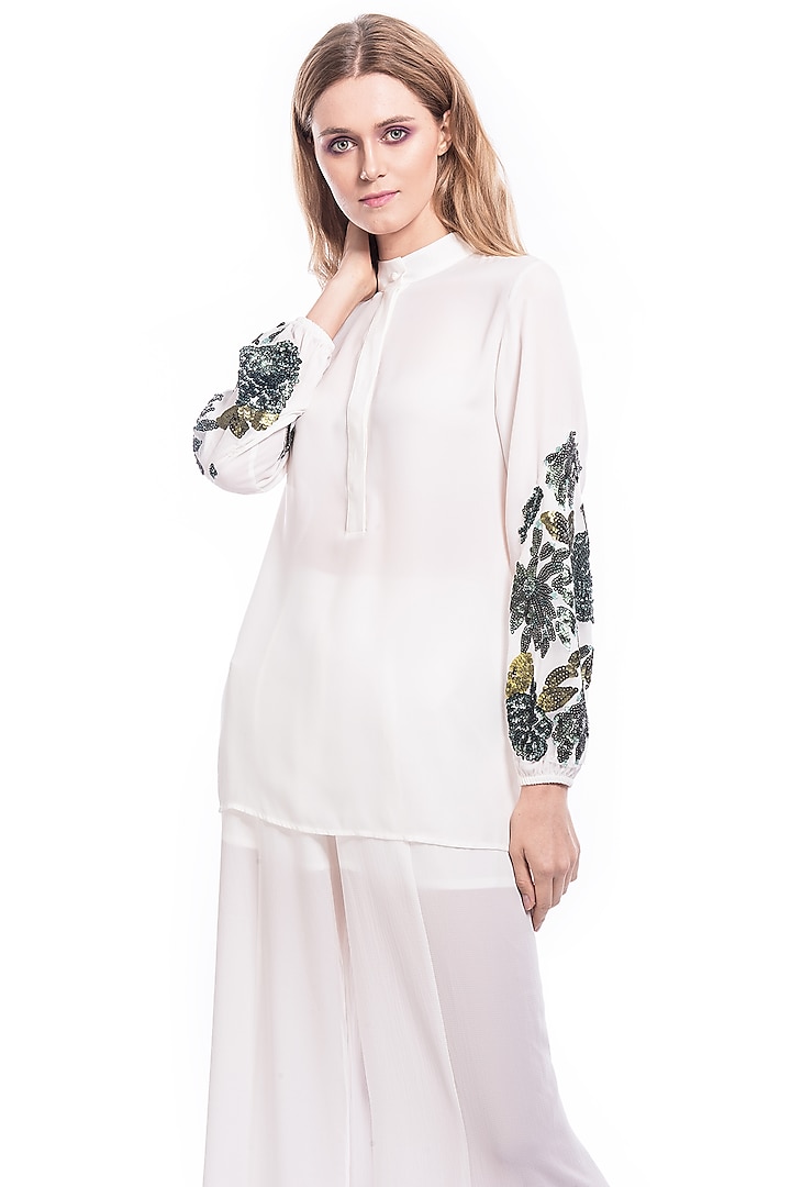 White Tunic With Sequins Embroidery by Curador