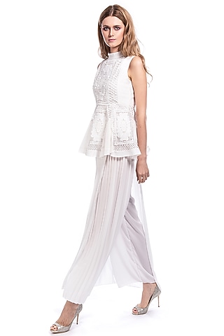 White Peplum Top With Lace Detailing by Curador