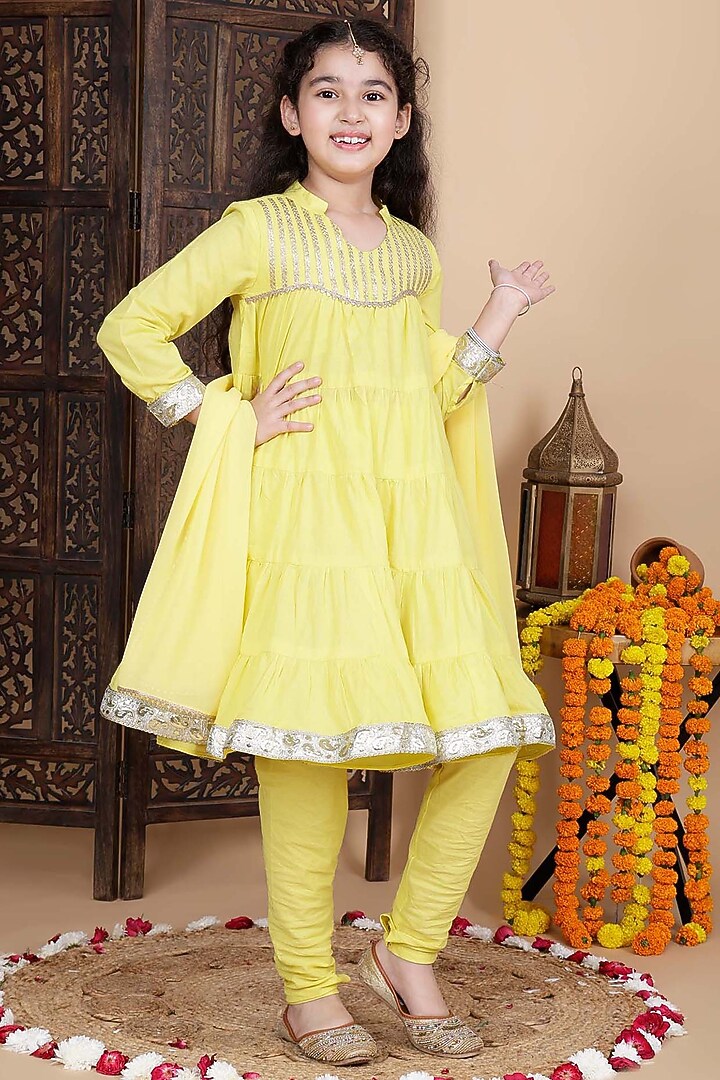 Yellow Cotton Kurta Set For Girls by Cutiediva at Pernia's Pop Up Shop