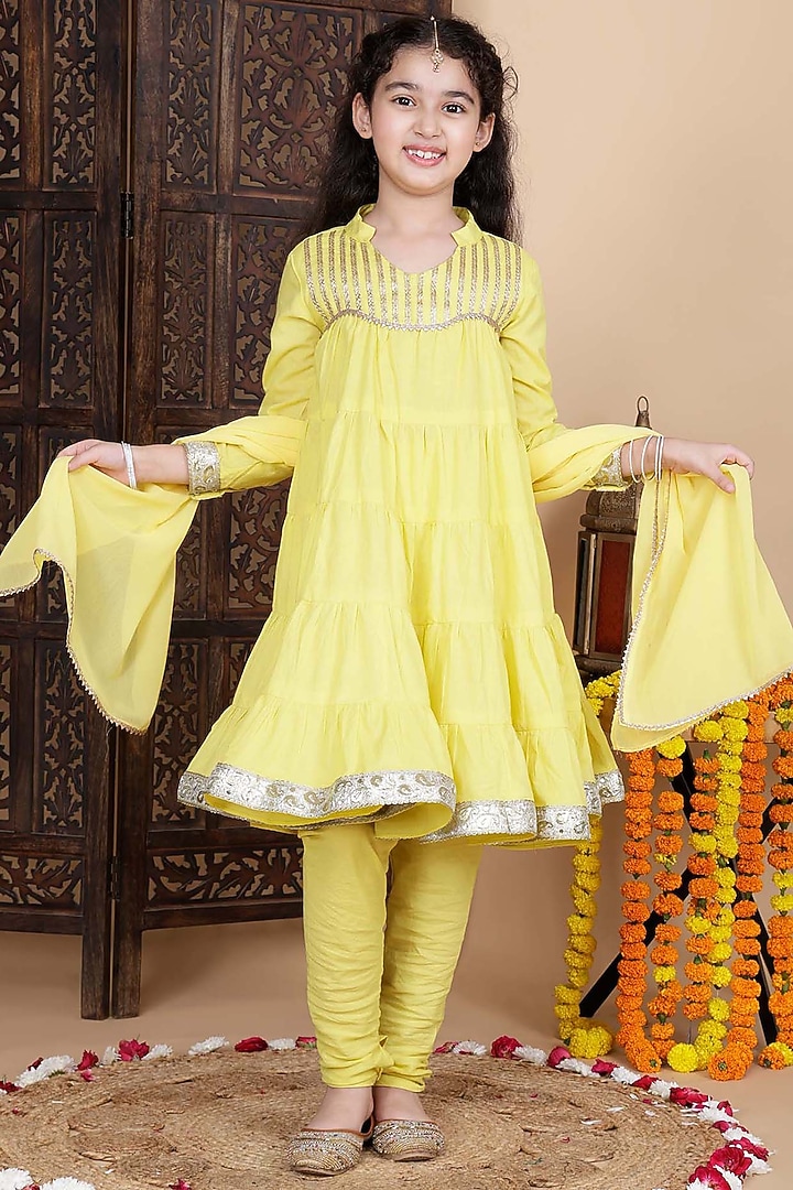 Yellow Cotton Kurta Set For Girls by Cutiediva at Pernia's Pop Up Shop