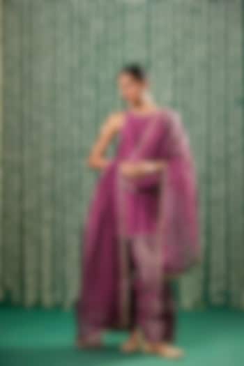 Deep Wine Silk Pitta Embroidered Kurta Set by Cupid Cotton at Pernia's Pop Up Shop