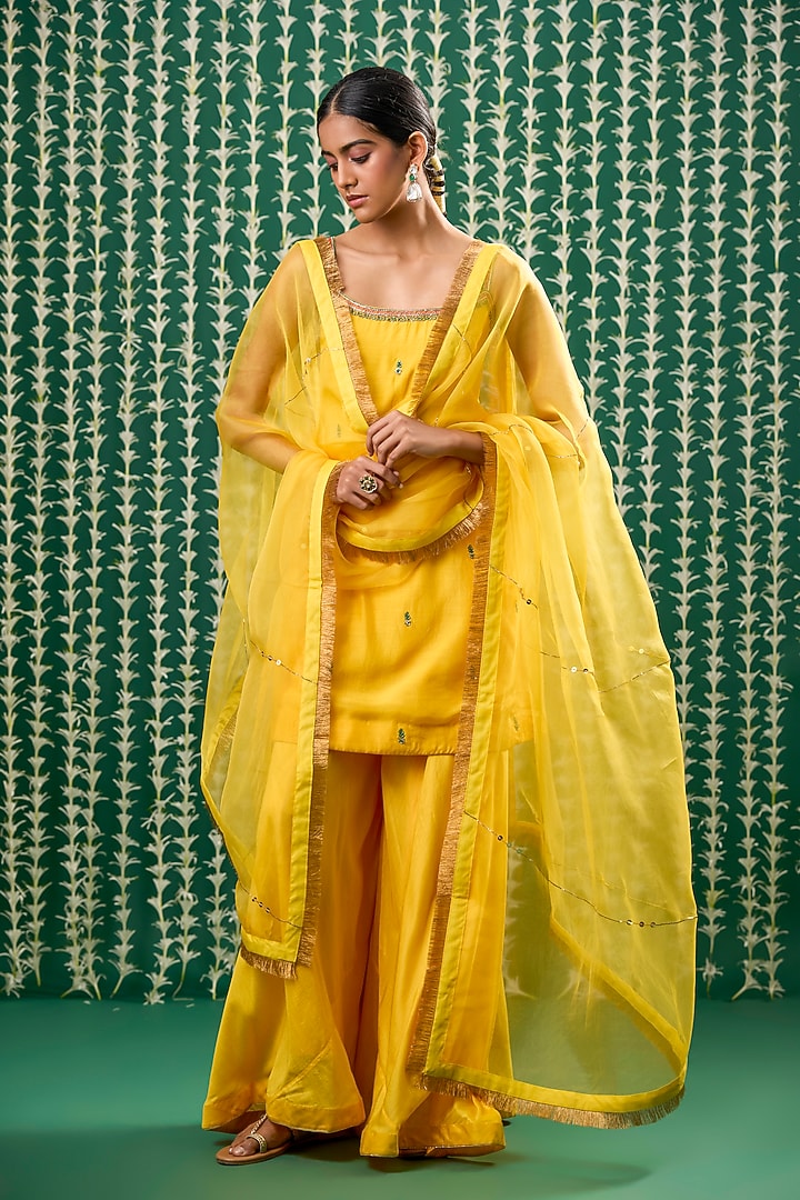 Yellow Silk Pitta Embroidered Kurta Set by Cupid Cotton at Pernia's Pop Up Shop
