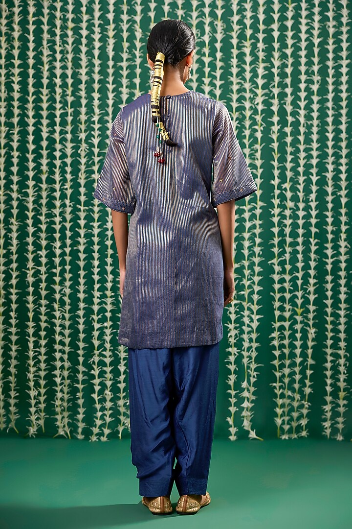 Blue Tissue Aari Embroidered Striped Kurta Set by Cupid Cotton at Pernia's Pop Up Shop