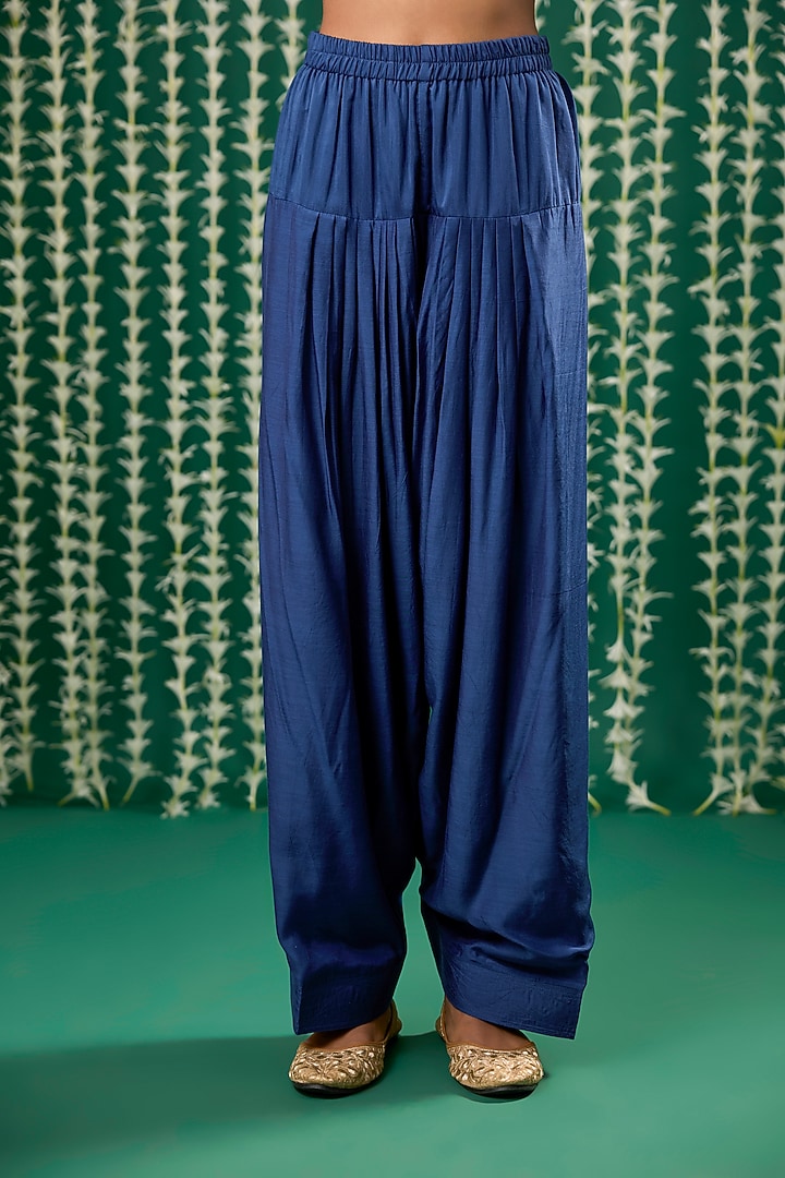 Blue Tissue Aari Embroidered Striped Kurta Set by Cupid Cotton at Pernia's Pop Up Shop