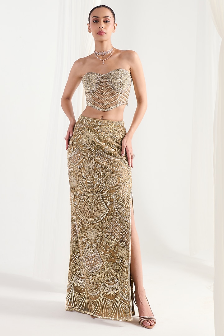 Golden Net Cutdana Embroidered Jacket Set by DISHA ARORA at Pernia's Pop Up Shop