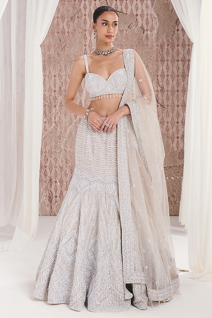Ivory Organza Sequins Embroidered Fish-Cut Bridal Lehenga Set by DISHA ARORA at Pernia's Pop Up Shop