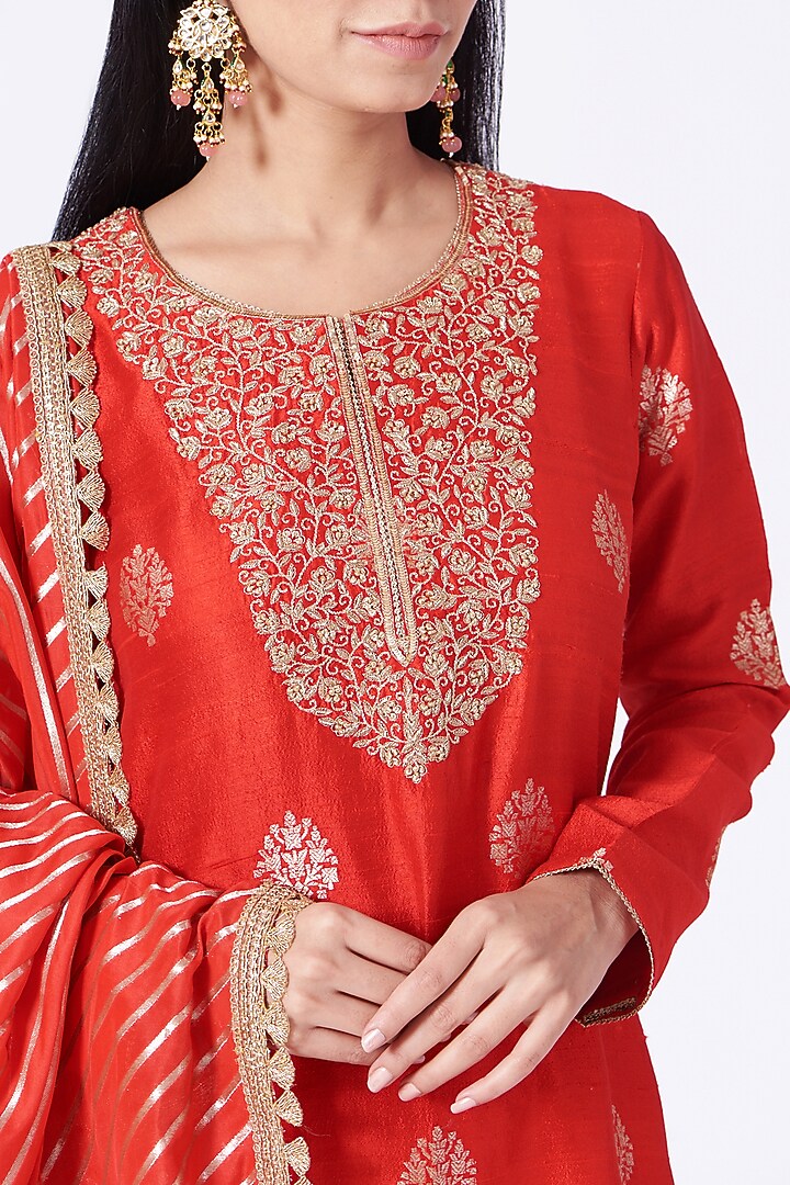 Orange Dabka Embroidered Kurta Set by Dabka Dori at Pernia's Pop Up Shop