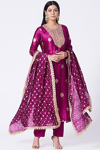 Purple Dabka Embroidered Kurta Set by Dabka Dori