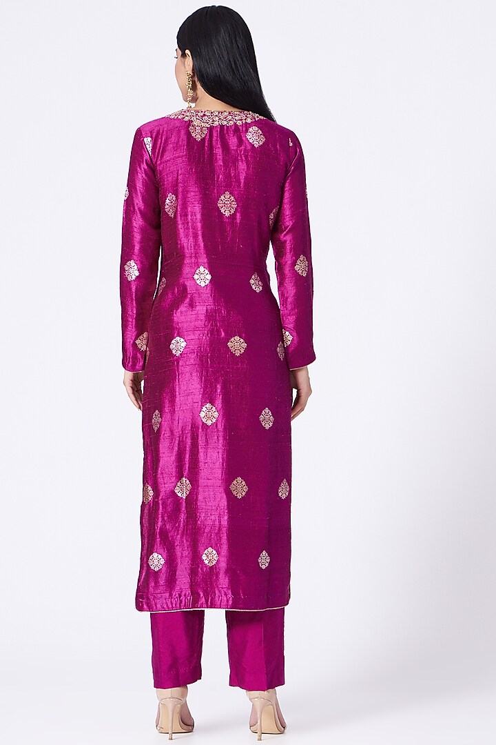 Purple Dabka Embroidered Kurta Set by Dabka Dori at Pernia's Pop Up Shop