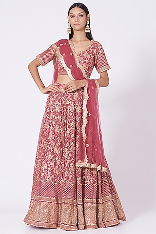 Red Embroidered Lehenga Set by Dabka Dori