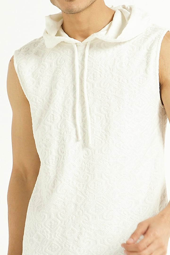 White Cotton Tank With Attached Hood by Dash and Dot Men