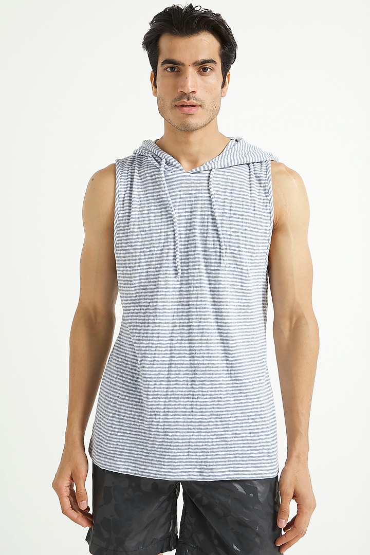 Cashmere Blue & White Cotton T-Shirt by Dash and Dot Men at Pernia's Pop Up Shop