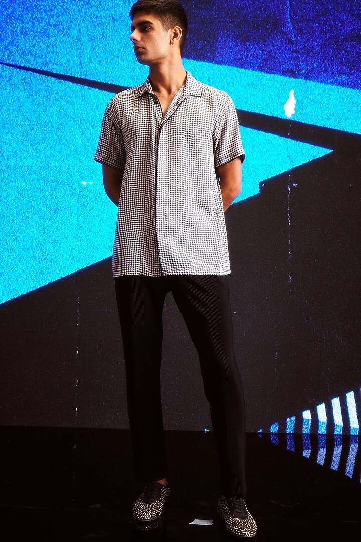 Black & White Rayon Printed Summer Shirt by Dash and Dot Men at Pernia's Pop Up Shop