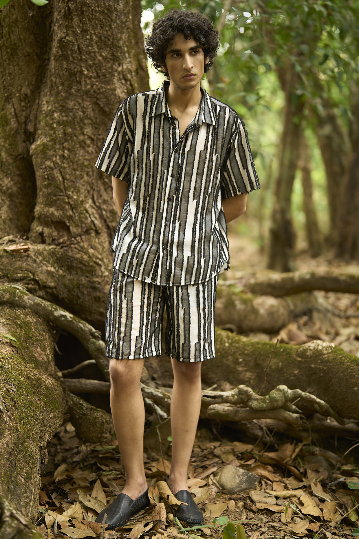Multi-Colored Textured Jacquard Striped Printed Co-Ord Set by Dash and Dot Men