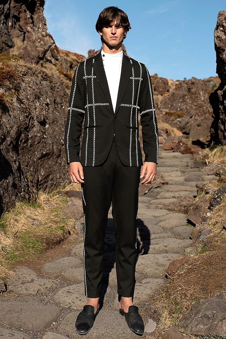 Black Viscose Polyester Lycra Blazer Set by Dash and Dot Men