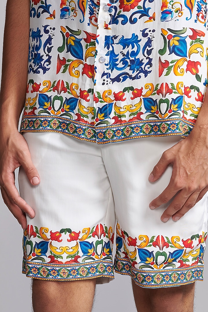 Multi-Colored Viscose Printed Shorts by Dash and Dot Men at Pernia's Pop Up Shop