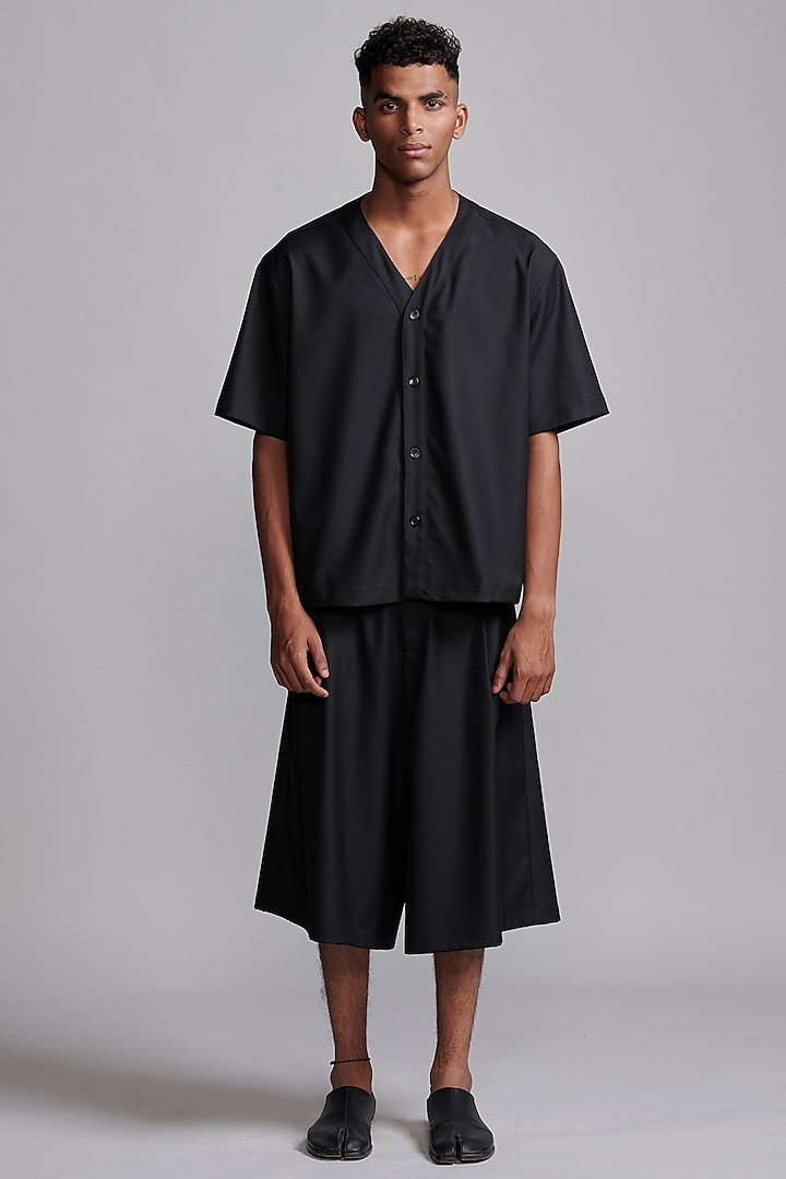 Black Polyester & Viscose Wide-Legged Long Shorts by Dash and Dot Men