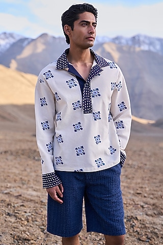 Natural & Beige Organic Cotton Ikat Motif T-Shirt by Dash and Dot Men