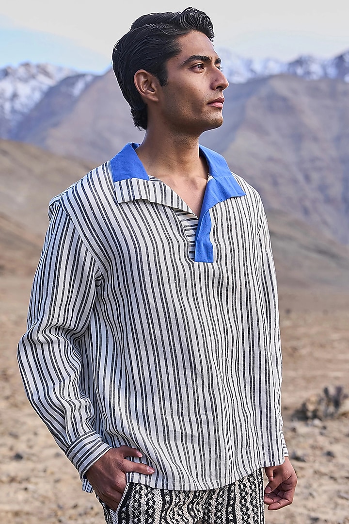 Black & White Linen Striped T-Shirt by Dash and Dot Men