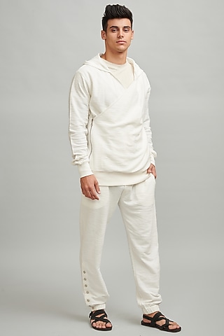 White Overlapped Textured Hoodie by Dash and Dot Men