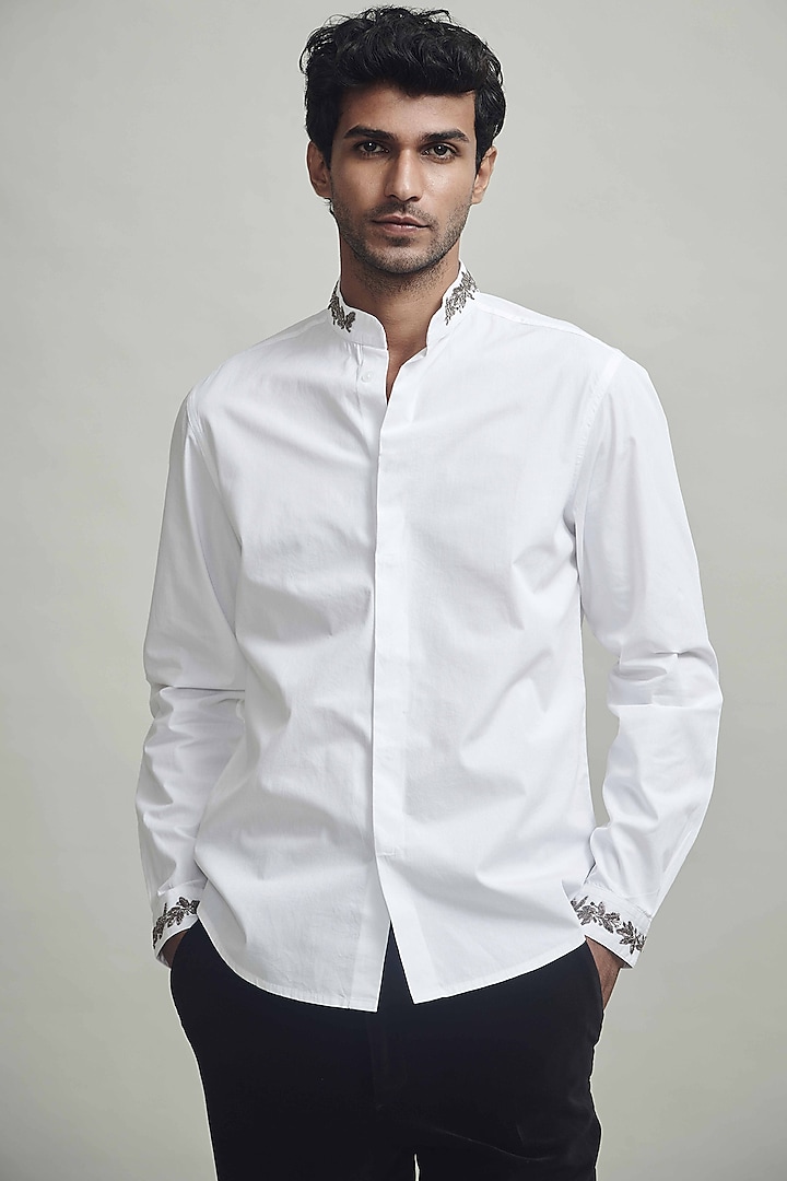 White Shirt With Metallic Thread Detailing by Dash and Dot Men