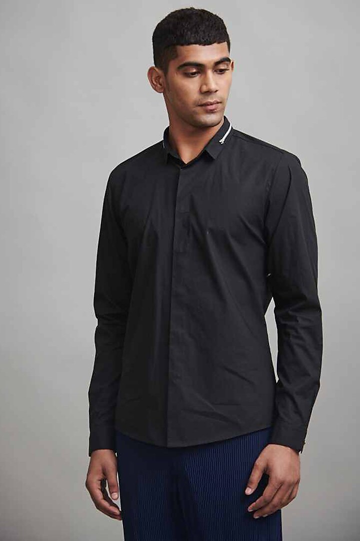 Black Summer Shirt With Metallic Zipper Detailing by Dash and Dot Men at Pernia's Pop Up Shop