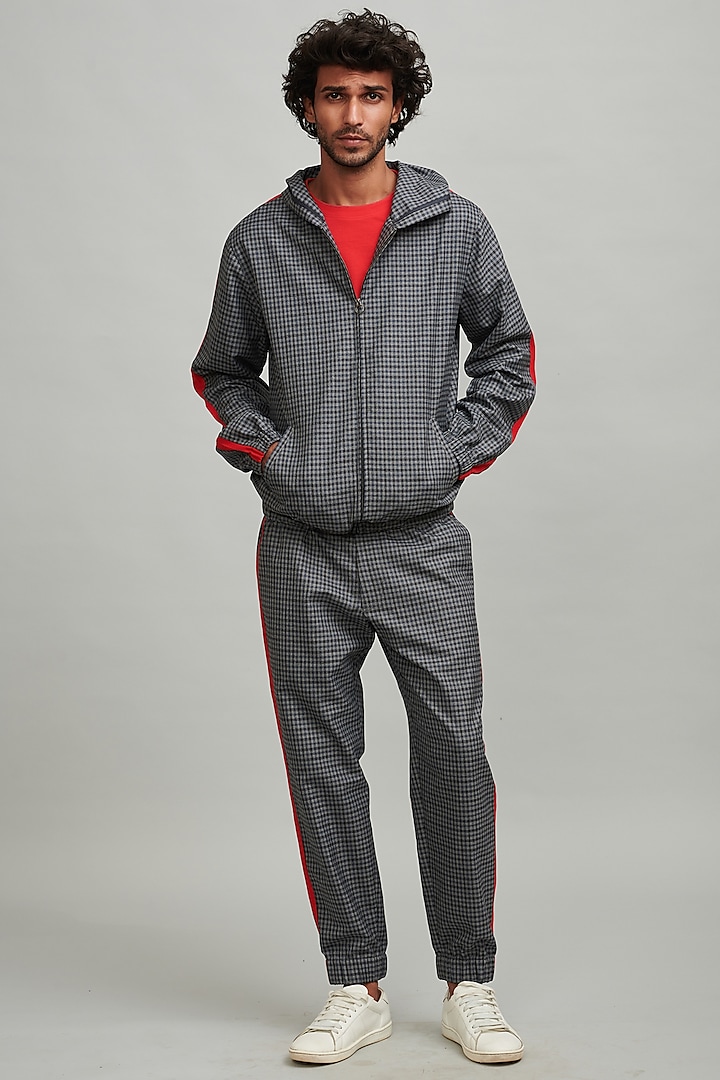 Grey Polyester Checkered Hoodie by Dash and Dot Men