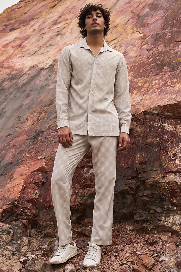 Beige Printed Shirt by Dash and Dot Men