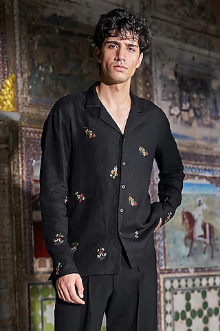 Black Linen Floral Thread Embroidered Shirt by Dash and Dot Men