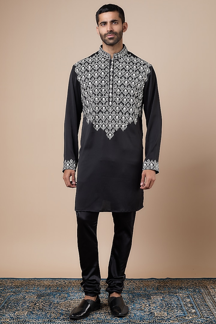 Black Crepe Thread Embroidered Kurta Set by Dapper & Dare at Pernia's Pop Up Shop