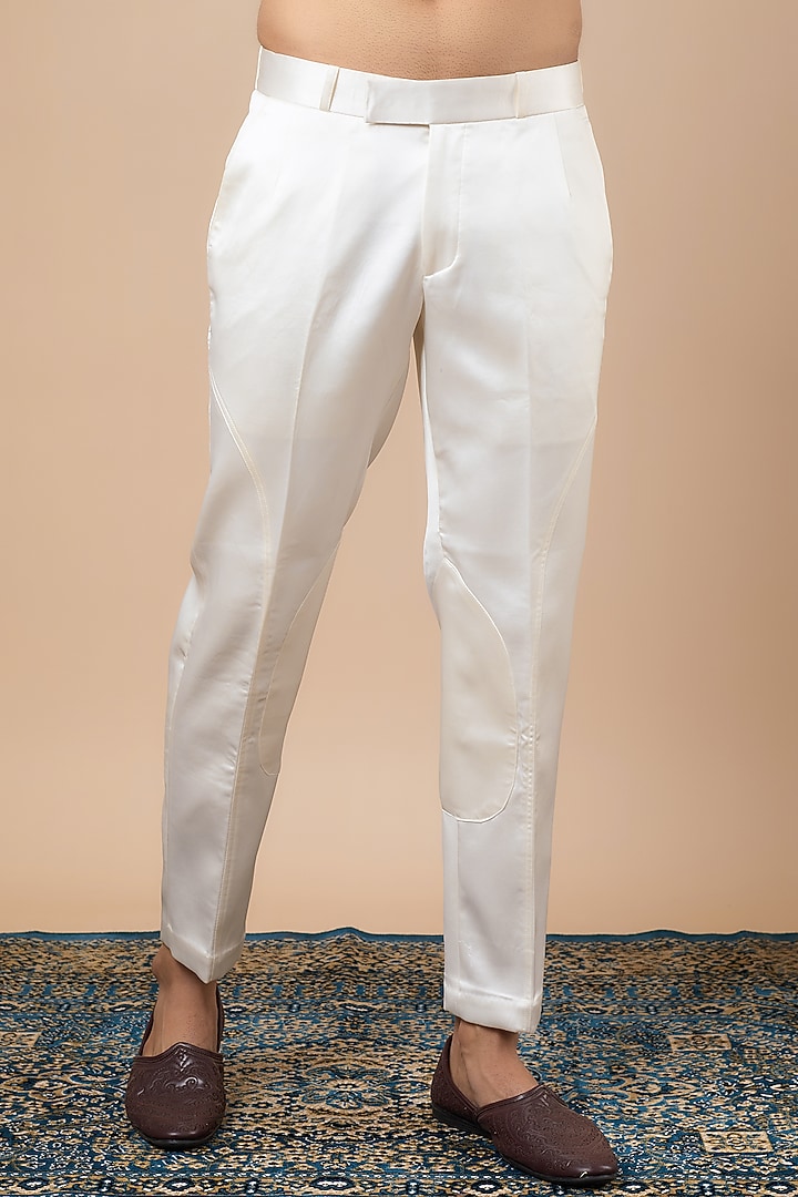 Ivory Georgette Sequins Embroidered Kurta Set by Dapper & Dare at Pernia's Pop Up Shop
