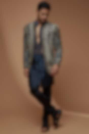 Grey Jute Cotton Blend Embellished Indo-Western Set by Dapper & Dare at Pernia's Pop Up Shop