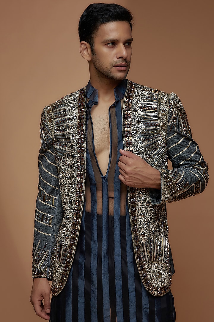 Grey Jute Cotton Blend Embellished Indo-Western Set by Dapper & Dare at Pernia's Pop Up Shop