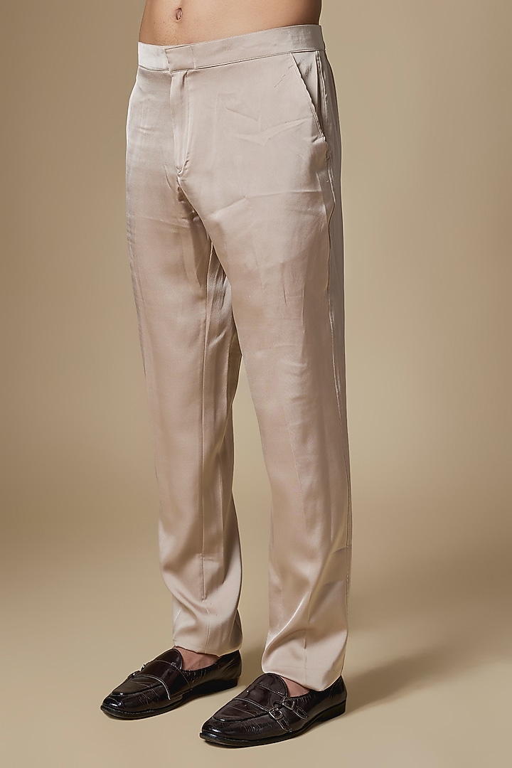 Bronze Net Embroidered Kurta Set by Dapper & Dare at Pernia's Pop Up Shop