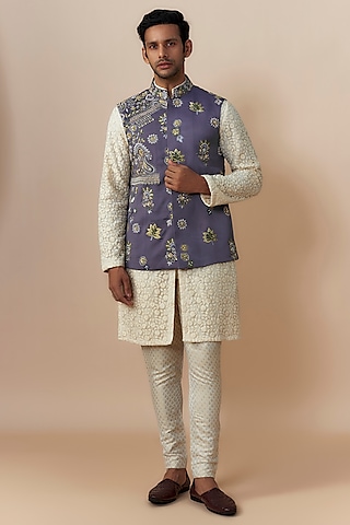 Lavender Crepe Dabka Embroidered Bundi Jacket Set by Dapper & Dare