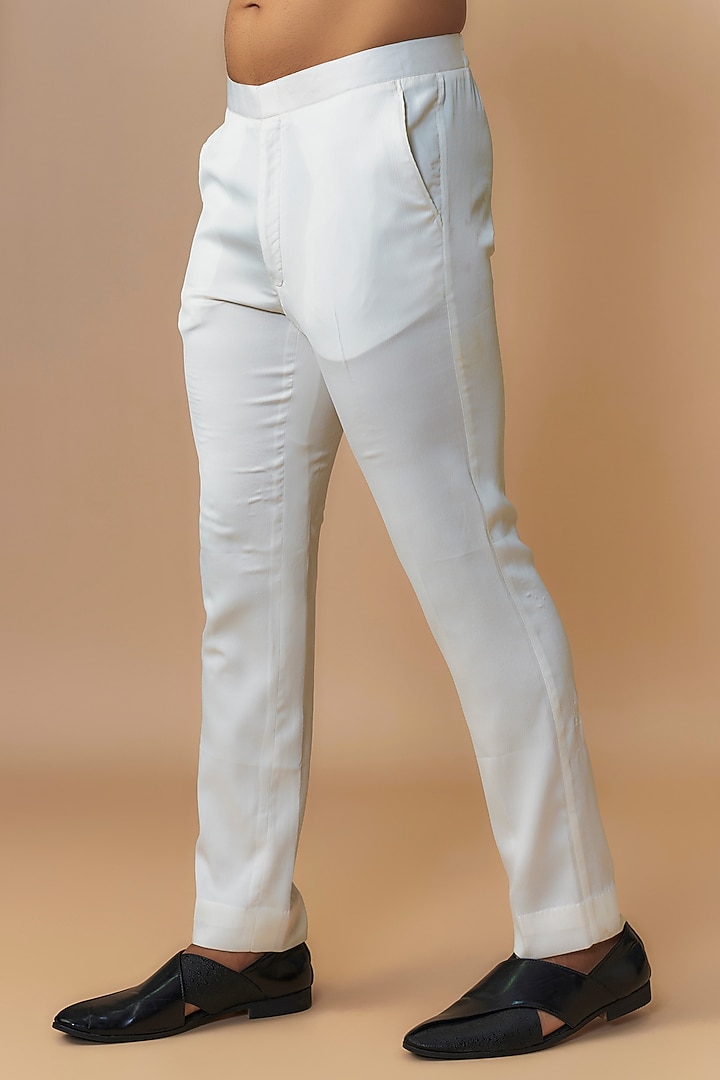 White Japanese Crepe Hand & Machine Embroidered Bundi Jacket Set by Dapper & Dare at Pernia's Pop Up Shop