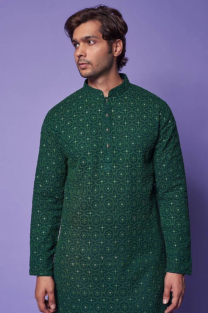 Emerald Green Georgette Thread & Sequin Embroidered Kurta Set by Darzi House at Pernia's Pop Up Shop