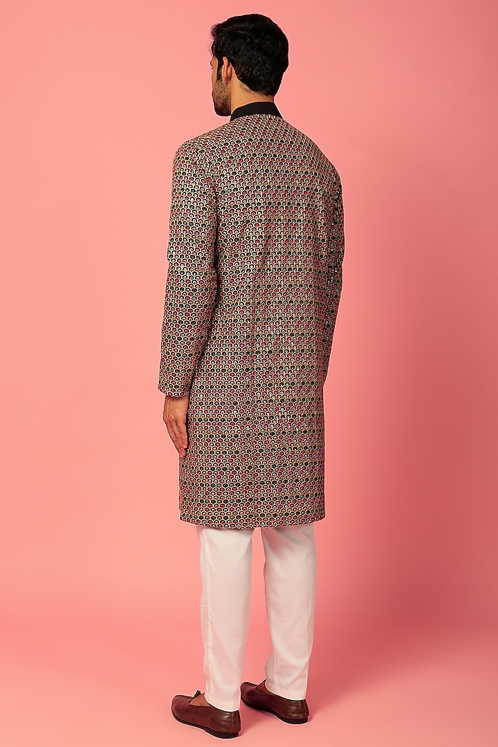 Black Embroidered Kurta Set by Darzi House at Pernia's Pop Up Shop