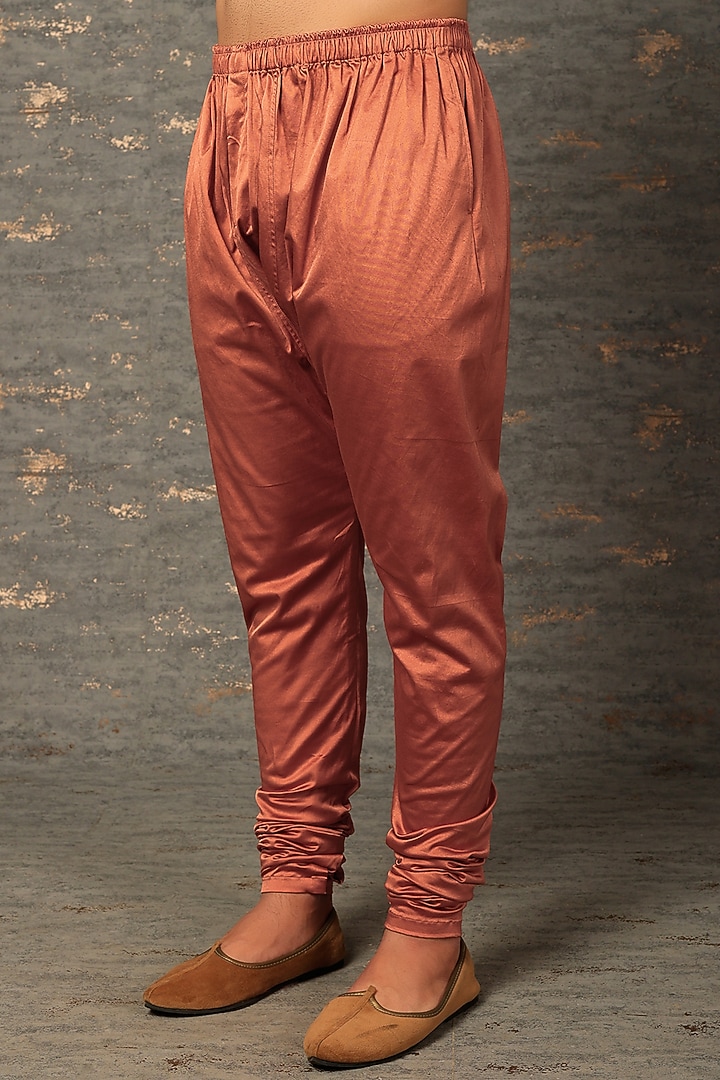 Brick Orange Silk Kurta Set by DEEPAK & MADHU at Pernia's Pop Up Shop