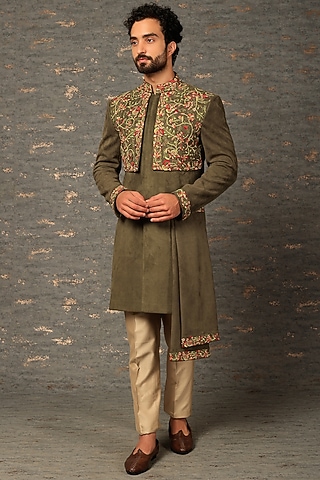 Mehendi Green Embroidered Indo-Western Jacket Set by DEEPAK & MADHU