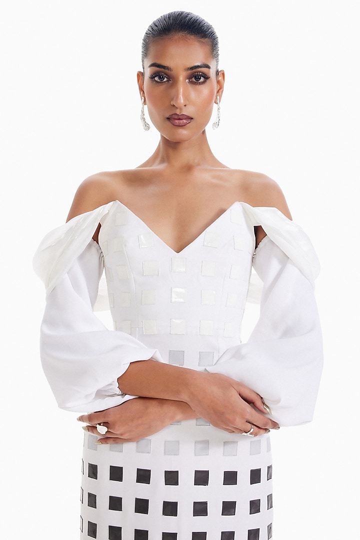 White Luxury Crepe & Organza Bodycon Off-Shoulder Cocktail Dress by Sameer Madan at Pernia's Pop Up Shop