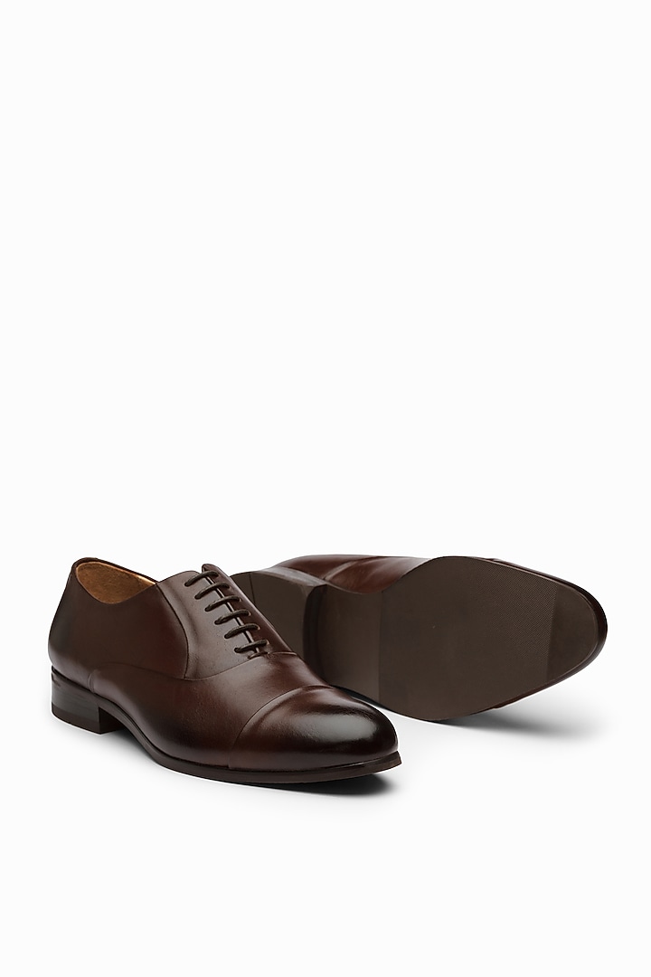 Dark Brown Calf Leather Oxford Shoes by Dapper Shoes Co. at Pernia's Pop Up Shop