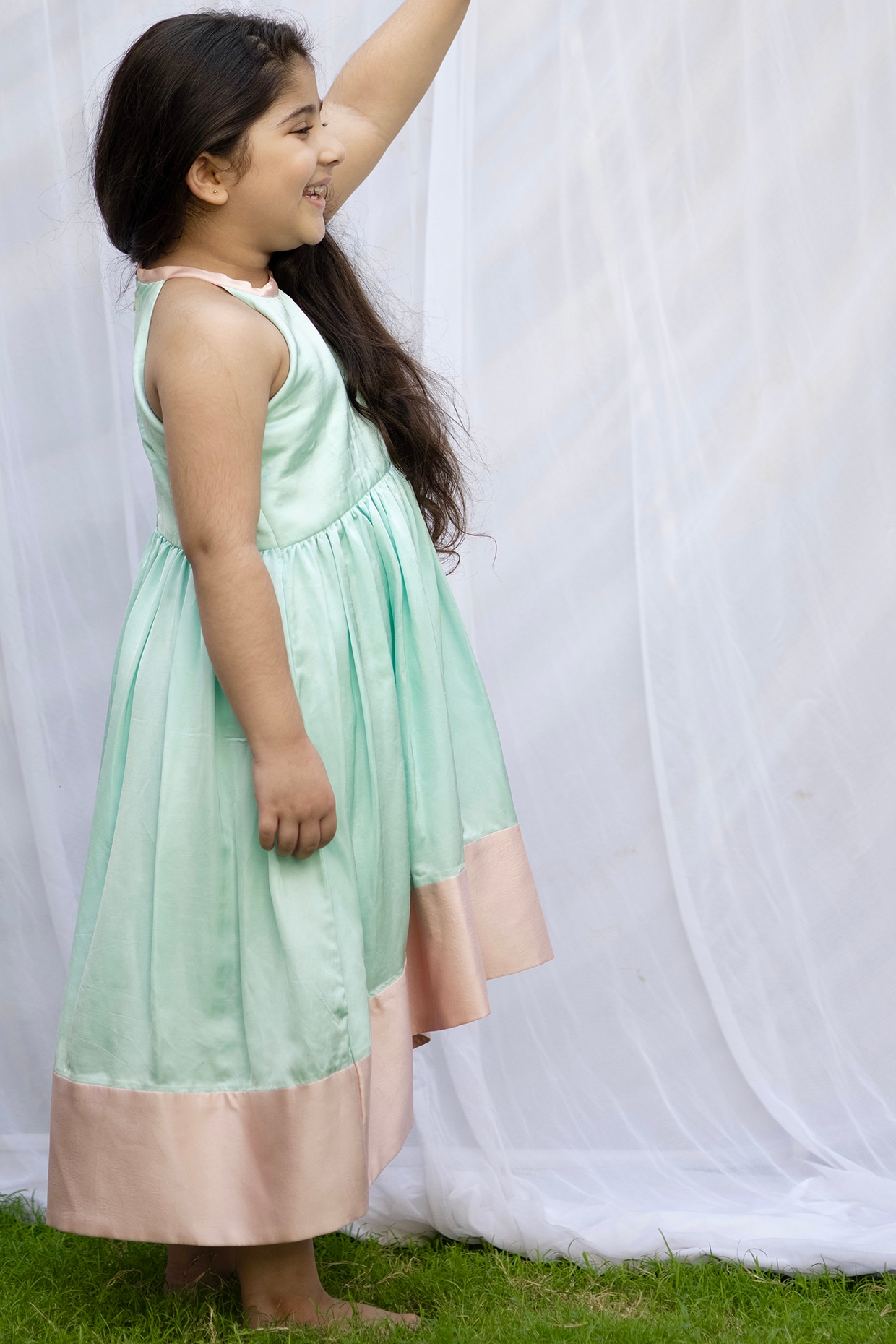 Kids Tapeta Silk Gown at Rs 840 | Malad East | Mumbai | ID: 22549613462
