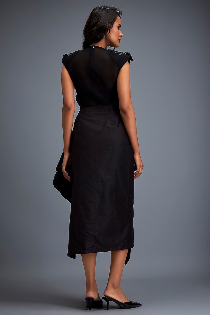 Black Taffeta Embellished Co-Ord Set by Deepika Arora at Pernia's Pop Up Shop