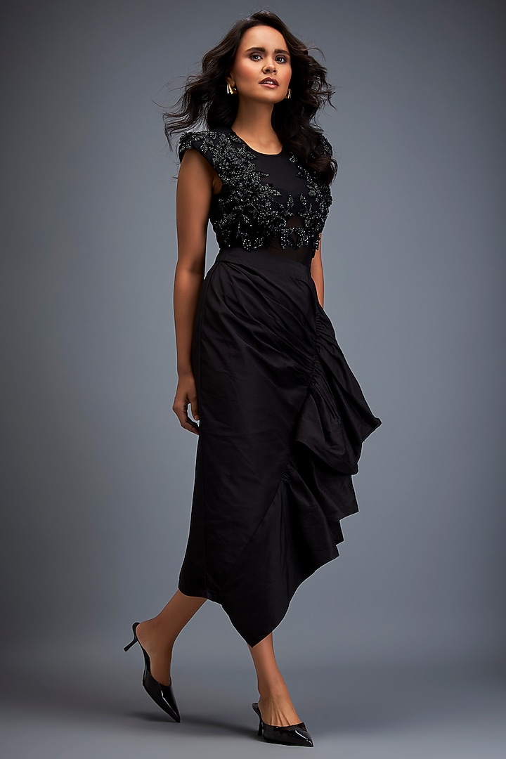 Black Taffeta Embellished Co-Ord Set by Deepika Arora at Pernia's Pop Up Shop