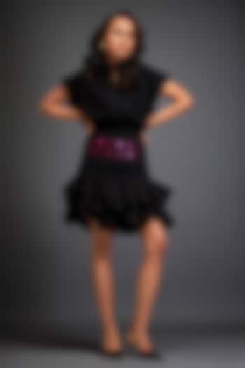 Black Rozella Crepe Metallic Embroidered Skirt Set by Deepika Arora at Pernia's Pop Up Shop