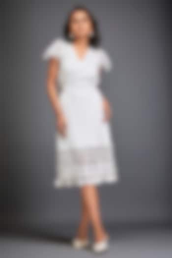 White Ponte Roma Geometric Applique Vacation Dress by Deepika Arora at Pernia's Pop Up Shop