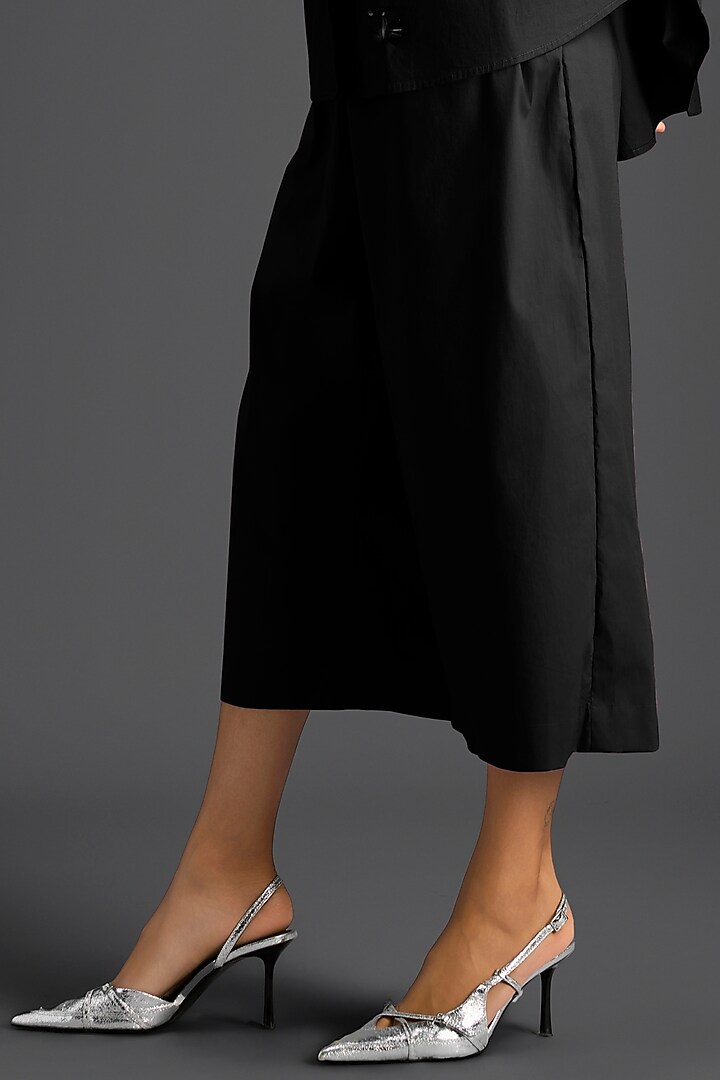 Black Cotton Hand Embellished Co-Ord Set by Deepika Arora at Pernia's Pop Up Shop
