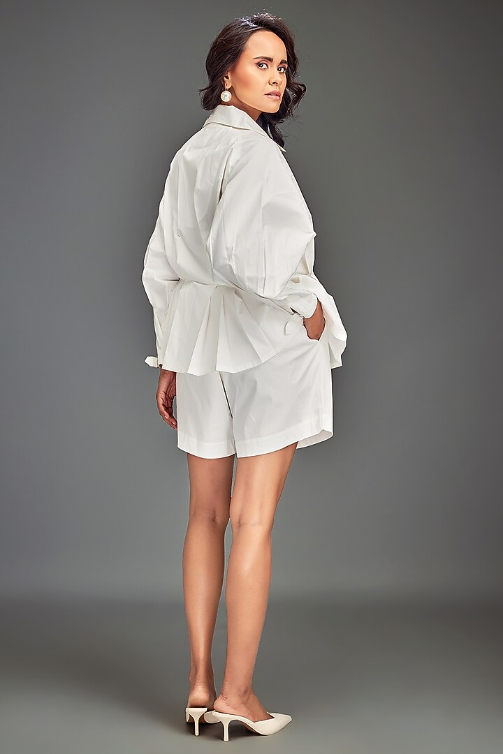 White Cotton Metallic Embellished Co-Ord Set by Deepika Arora at Pernia's Pop Up Shop
