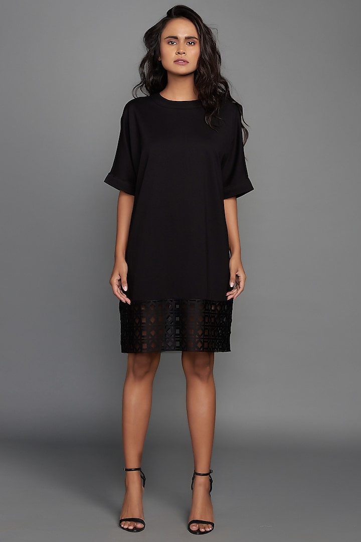 Black Shift Mini Dress With Belt by Deepika Arora